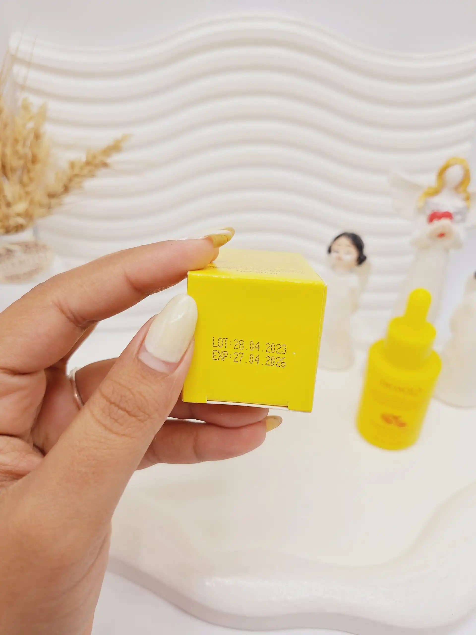 سرم ضد جوش و آنتی اکسیدان زرد چوبه 30 میل برند بیوآکوا کد0782