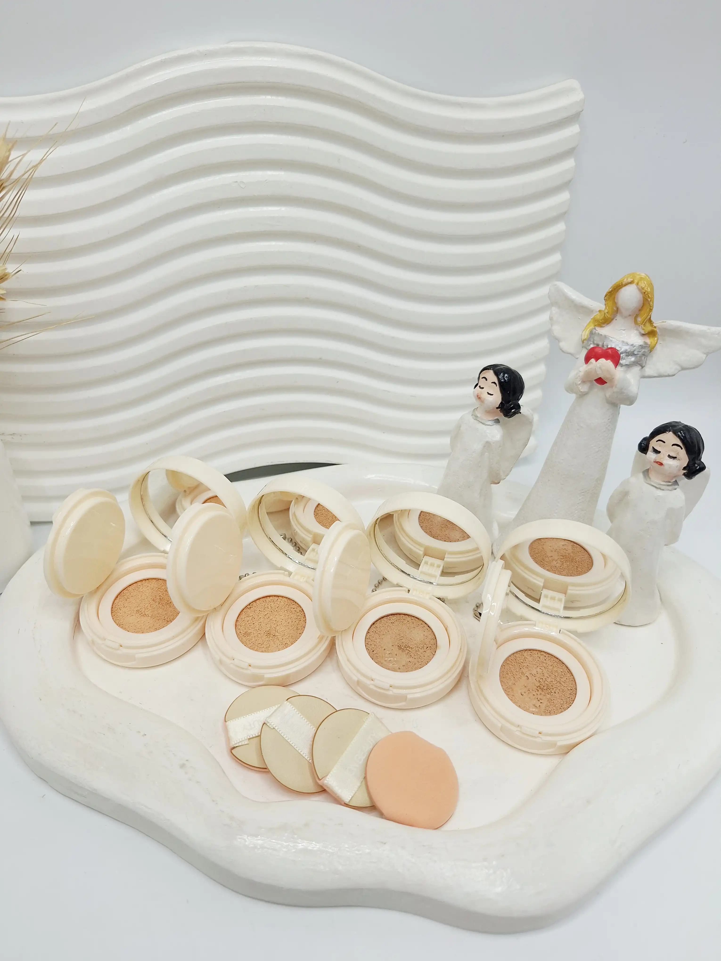 کانسیلر پد دار رنگین کمانی برند بیلیون بیوتی کد 70118